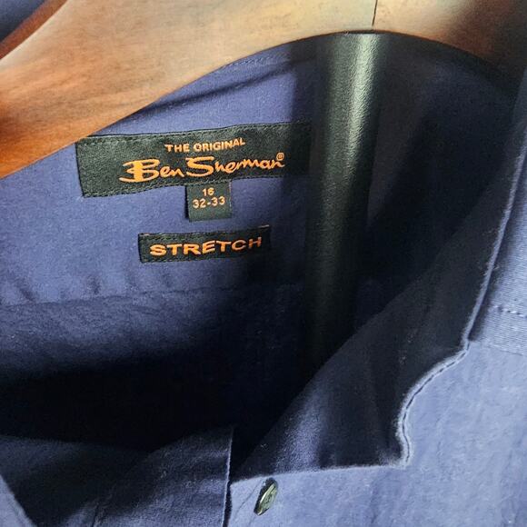 Ben Sherman Navy Button Down Stretch Shirt Men’s L 16 32/33 - Picture 2 of 3